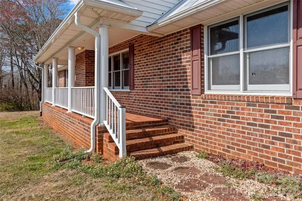 120 Skyline Drive Elkin NC 28621