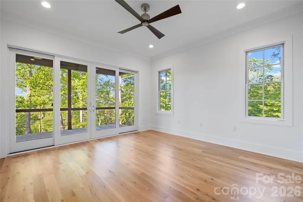 3434 Old Jonas Ridge Road Newland NC 28657