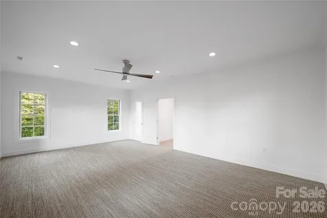 3434 Old Jonas Ridge Road Newland NC 28657