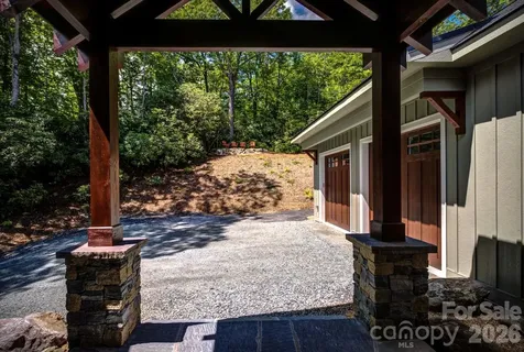 3434 Old Jonas Ridge Road Newland NC 28657