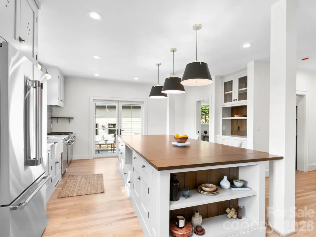 18 Normandy Road Asheville NC 28803
