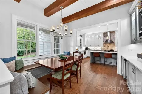 2135 Sharon Avenue Charlotte NC 28211
