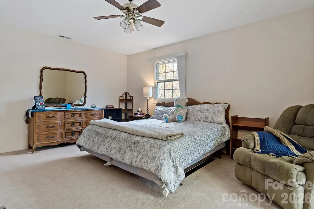 65 Gypsy Mountain Road Marion NC 28752