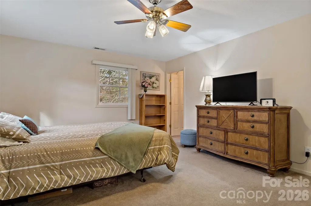 65 Gypsy Mountain Road Marion NC 28752