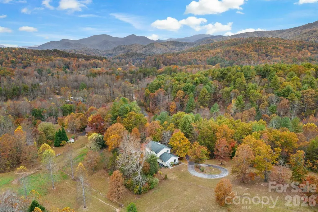 65 Gypsy Mountain Road Marion NC 28752