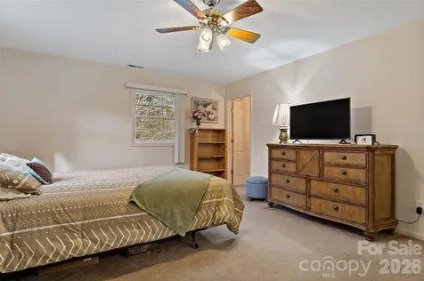 65 Gypsy Mountain Road Marion NC 28752