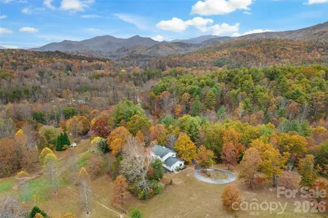 65 Gypsy Mountain Road Marion NC 28752