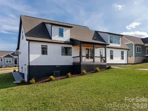 1031 Hillside Ridge Road Candler NC 28715