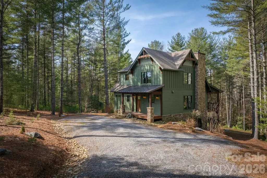 40 Kingfisher Trace Nebo NC 28761