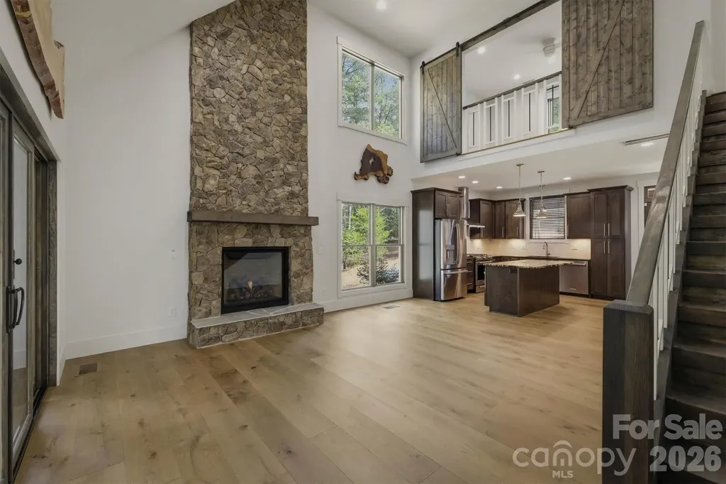 40 Kingfisher Trace Nebo NC 28761