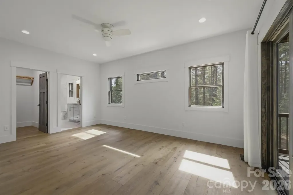 40 Kingfisher Trace Nebo NC 28761
