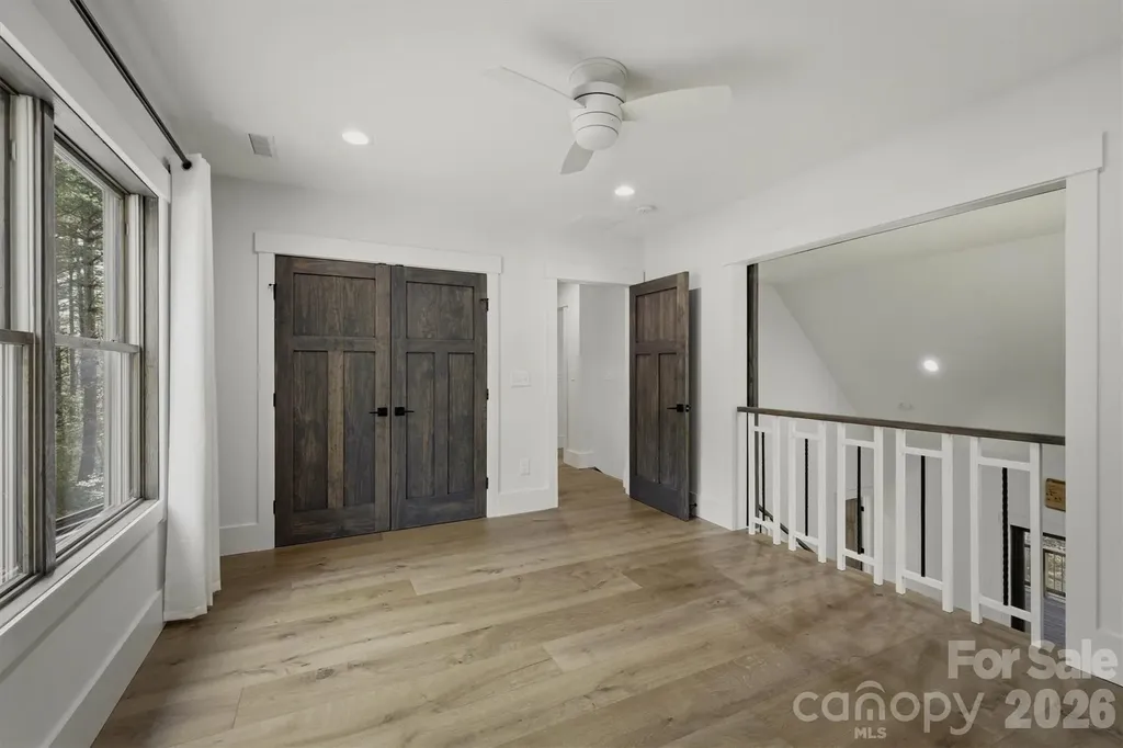 40 Kingfisher Trace Nebo NC 28761