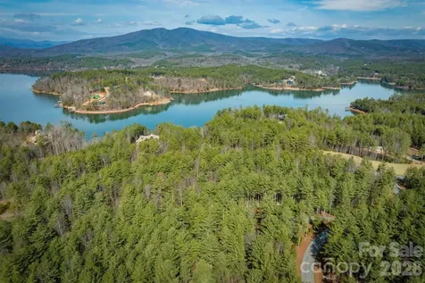 40 Kingfisher Trace Nebo NC 28761