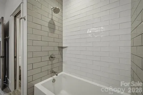 40 Kingfisher Trace Nebo NC 28761