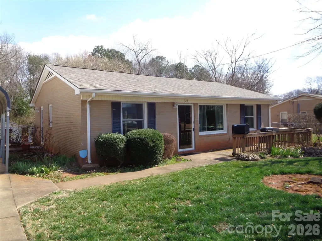 529 Harmon Street Forest City NC 28043