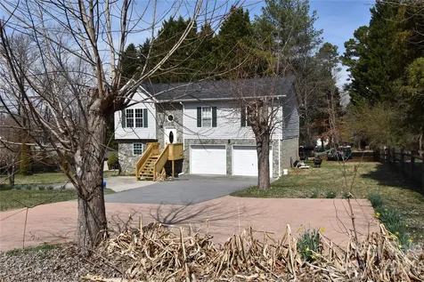 151 Cedar Valley Road Hudson NC 28638