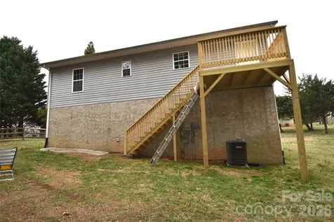 151 Cedar Valley Road Hudson NC 28638