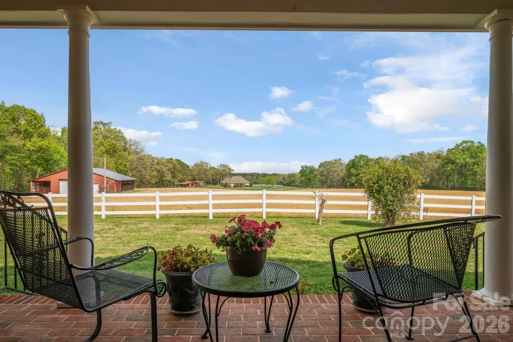 824 N Forest Hills School Road Marshville NC 28103