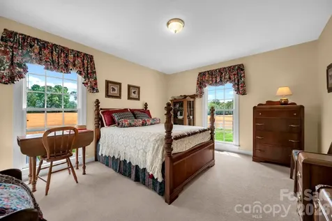 824 N Forest Hills School Road Marshville NC 28103