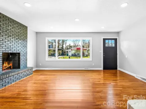 2 Oakland Street Weaverville NC 28787