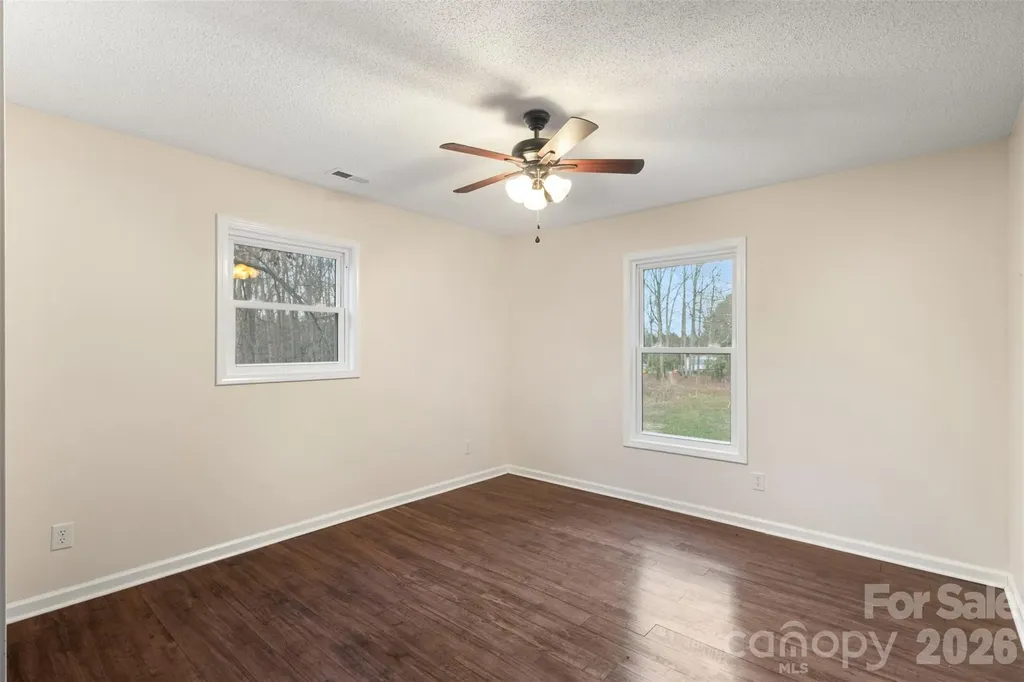 1751 Robert Martin Road Catawba NC 28609