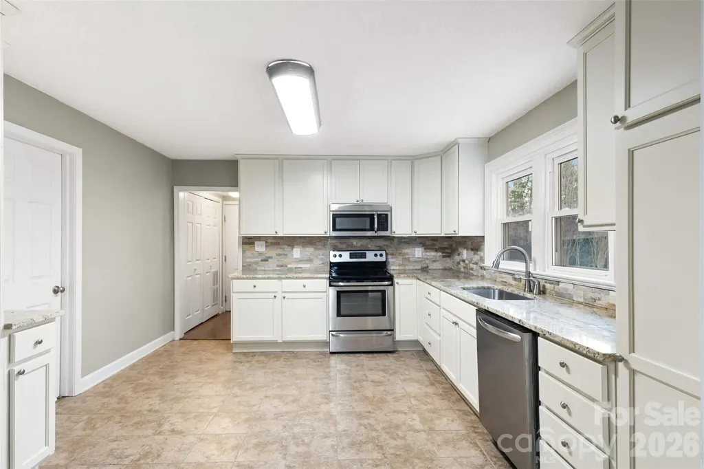 1751 Robert Martin Road Catawba NC 28609