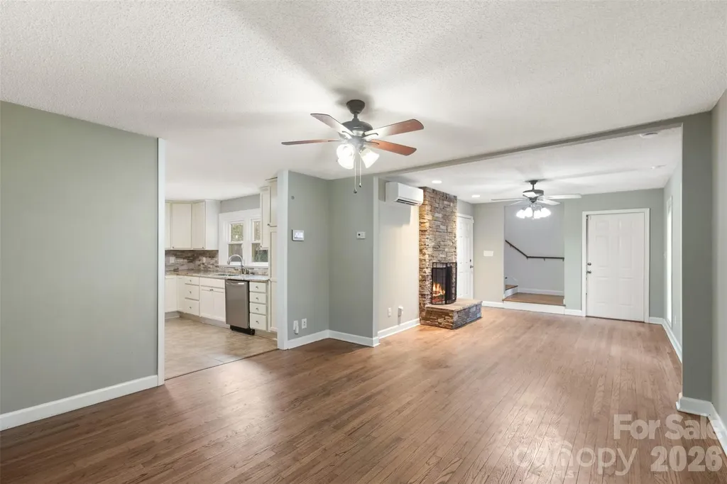 1751 Robert Martin Road Catawba NC 28609