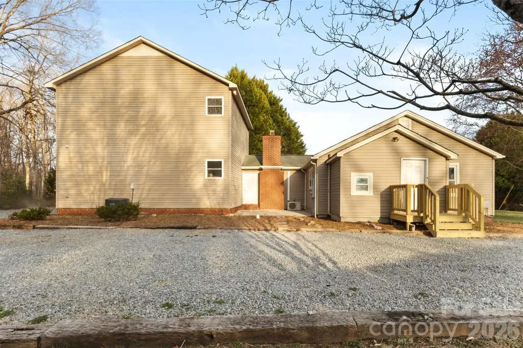 1751 Robert Martin Road Catawba NC 28609