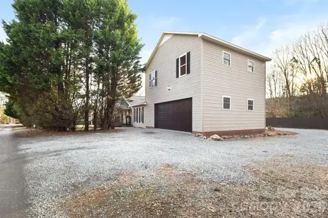 1751 Robert Martin Road Catawba NC 28609