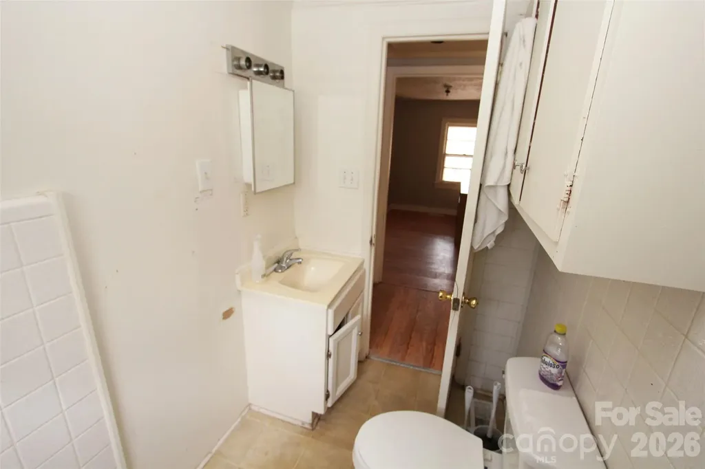 562 Us Highway 1 S Rockingham NC 28379