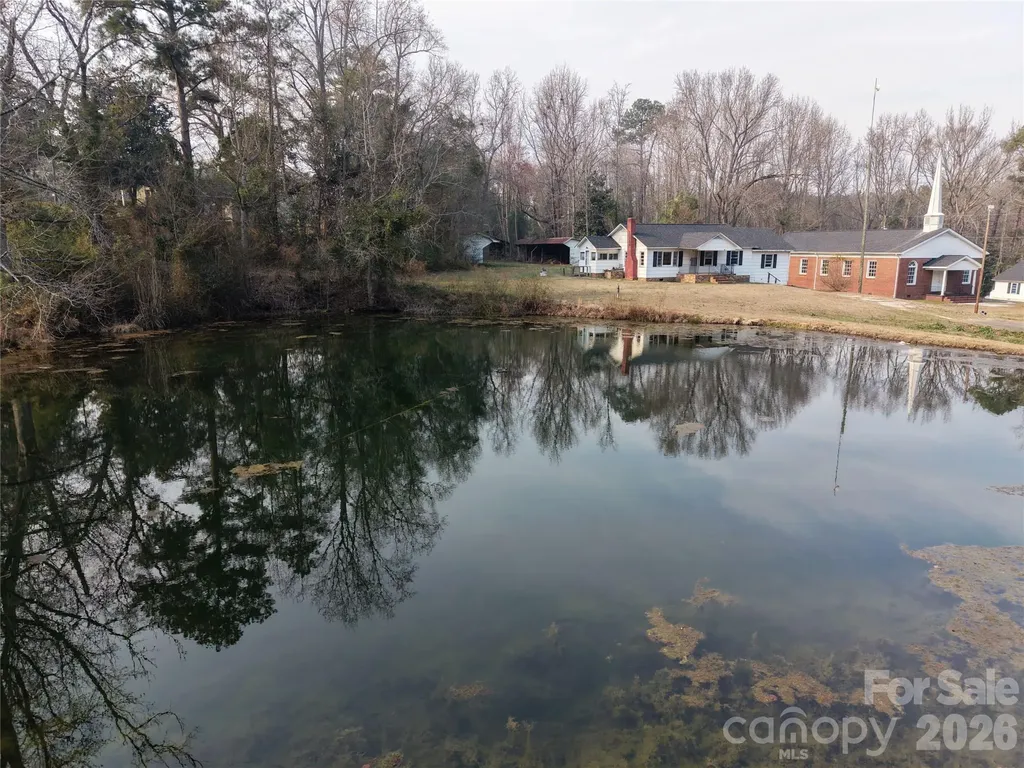 562 Us Highway 1 S Rockingham NC 28379