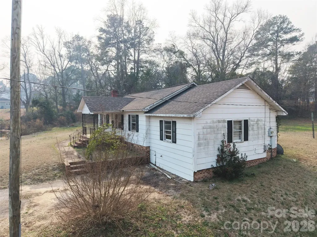 562 Us Highway 1 S Rockingham NC 28379