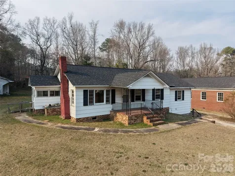 562 Us Highway 1 S Rockingham NC 28379