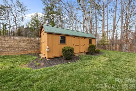 141 Winding Creek Drive Troutman NC 28166