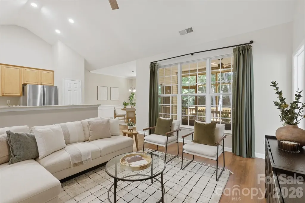 2454 Carmathen Road Charlotte NC 28269