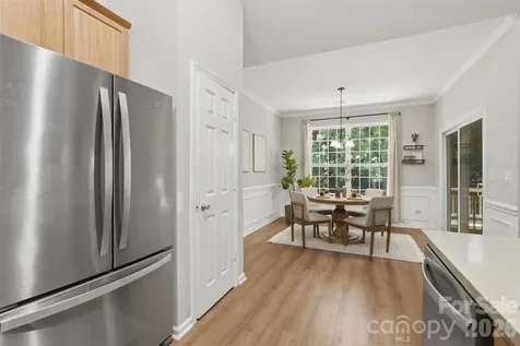 2454 Carmathen Road Charlotte NC 28269