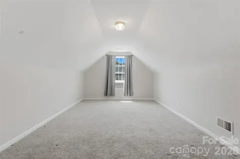 2454 Carmathen Road Charlotte NC 28269