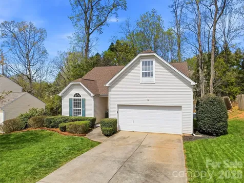 2454 Carmathen Road Charlotte NC 28269
