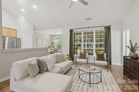 2454 Carmathen Road Charlotte NC 28269
