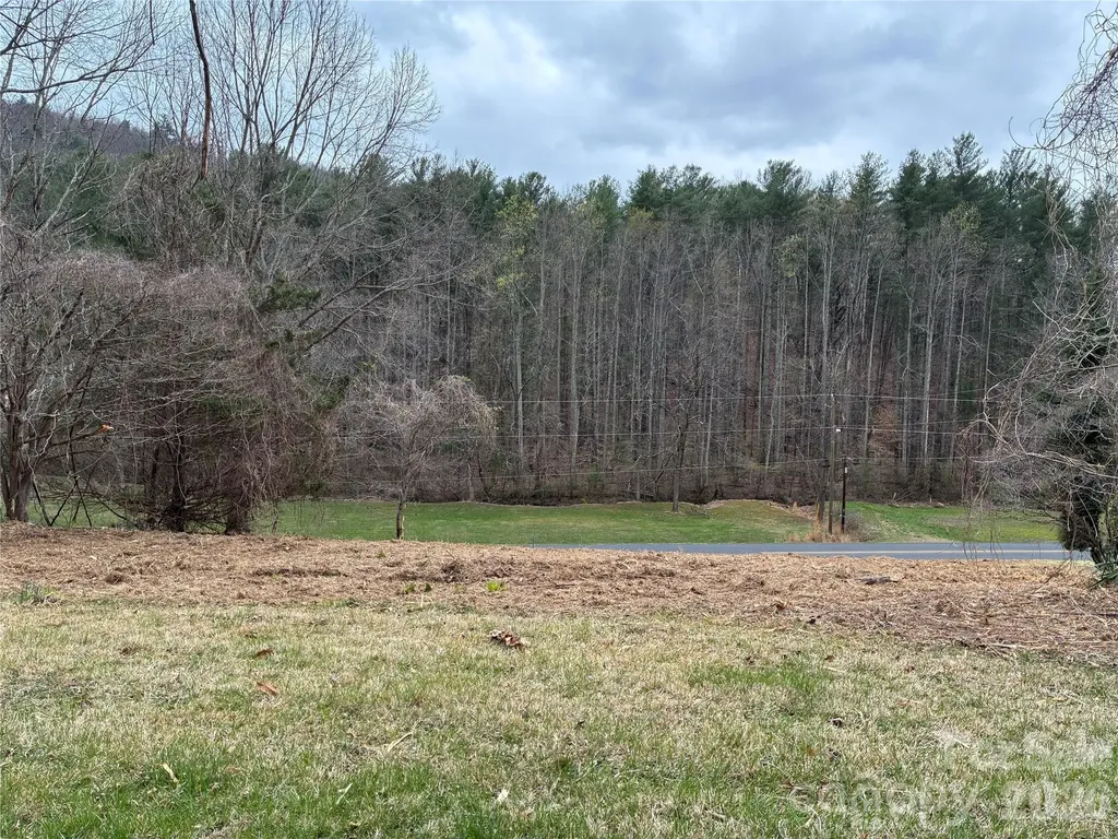 104 Winchester Drive SE Lenoir NC 28645