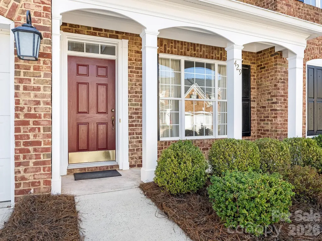 429 Eberle Way Matthews NC 28105