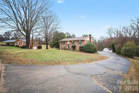 209 Windover Drive Forest City NC 28043