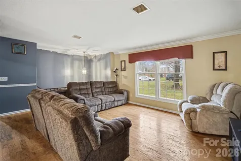 209 Windover Drive Forest City NC 28043