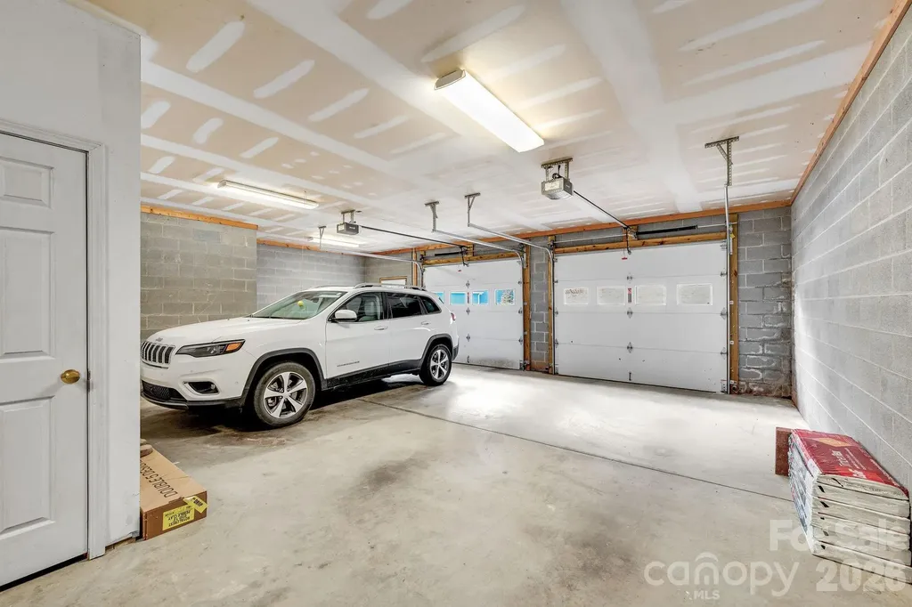 65 Lawson Ridge Road Leicester NC 28748