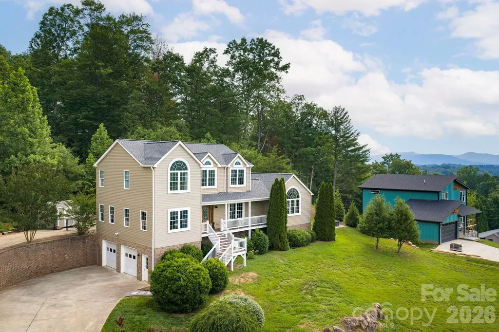 65 Lawson Ridge Road Leicester NC 28748