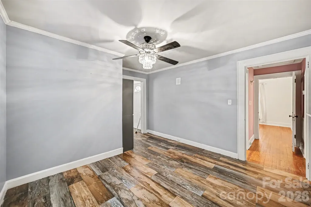 222 N Linwood Avenue Charlotte NC 28216