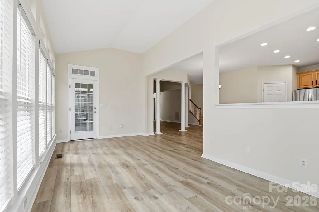 3909 Meadow Green Drive Charlotte NC 28269