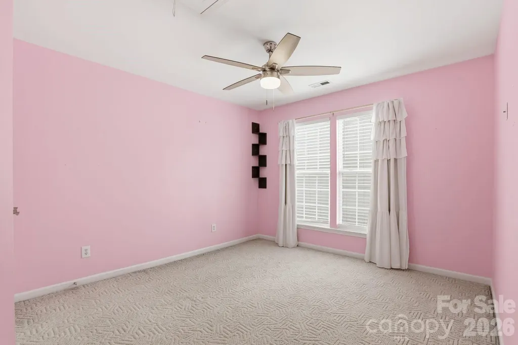 3909 Meadow Green Drive Charlotte NC 28269
