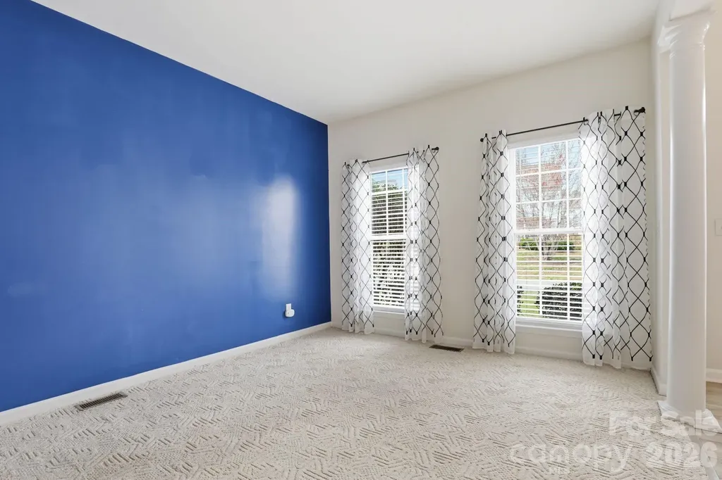 3909 Meadow Green Drive Charlotte NC 28269