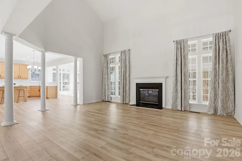 3909 Meadow Green Drive Charlotte NC 28269